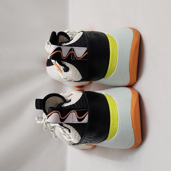 Sorel Kinetic Impact II Lace-up Sneakers (W Size 6) - Picture 8 of 16